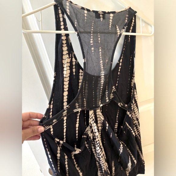 Volcom Sleeveless Blouse, Sheer Racerback with cute Cutouts - Picture 2 of 2